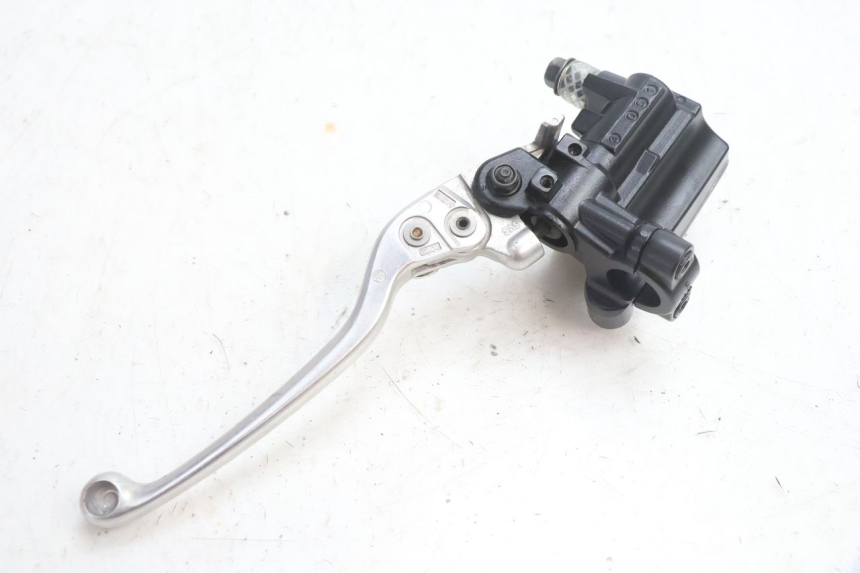 photo de FRONT BRAKE MASTER CYLINDER YAMAHA FZ8 800 (2010 - 2016) - Checked used part