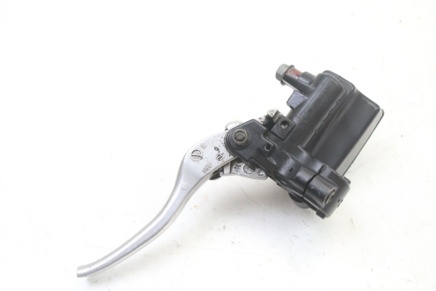 photo de FRONT BRAKE MASTER CYLINDER YAMAHA FZS FAZER 600 (2001 - 2003) - Surface and material condition