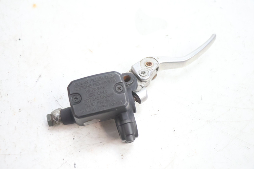 photo de FRONT BRAKE MASTER CYLINDER GILERA GP 800 (2007 - 2013) - Main view