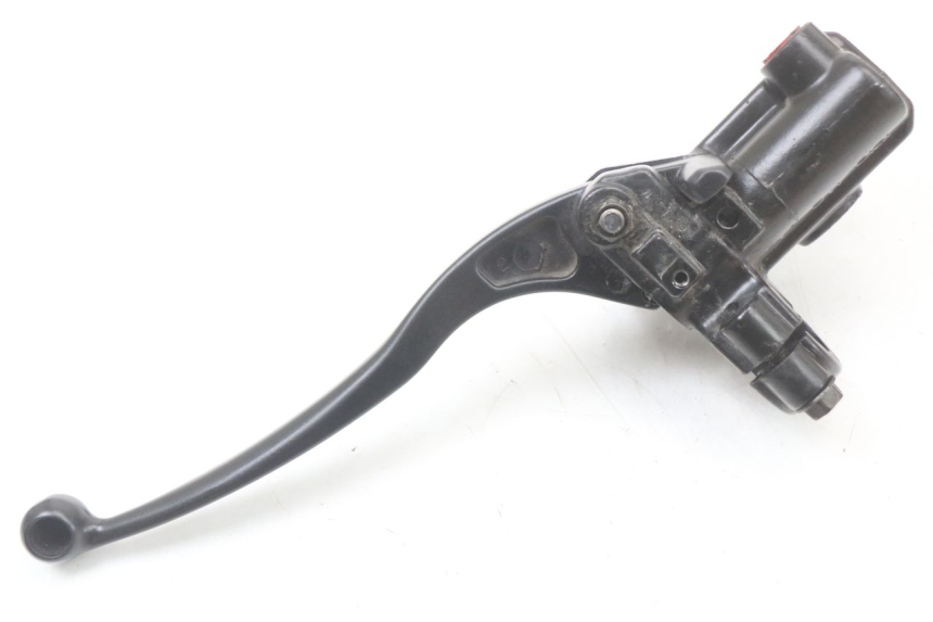 photo de FRONT BRAKE MASTER CYLINDER HYOSUNG GTR 125 (2006 - 2008) - Technical close-up