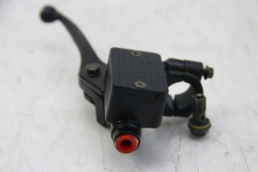 photo de FRONT MASTER CYLINDER EUROCKA GTR 50 (2007 - 2017) - Component detail
