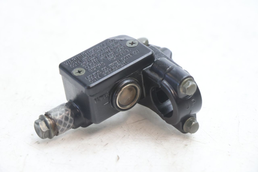 photo de FRONT MASTER CYLINDER EUROCKA GTR 50 (2007 - 2017) - Zoom on usage condition