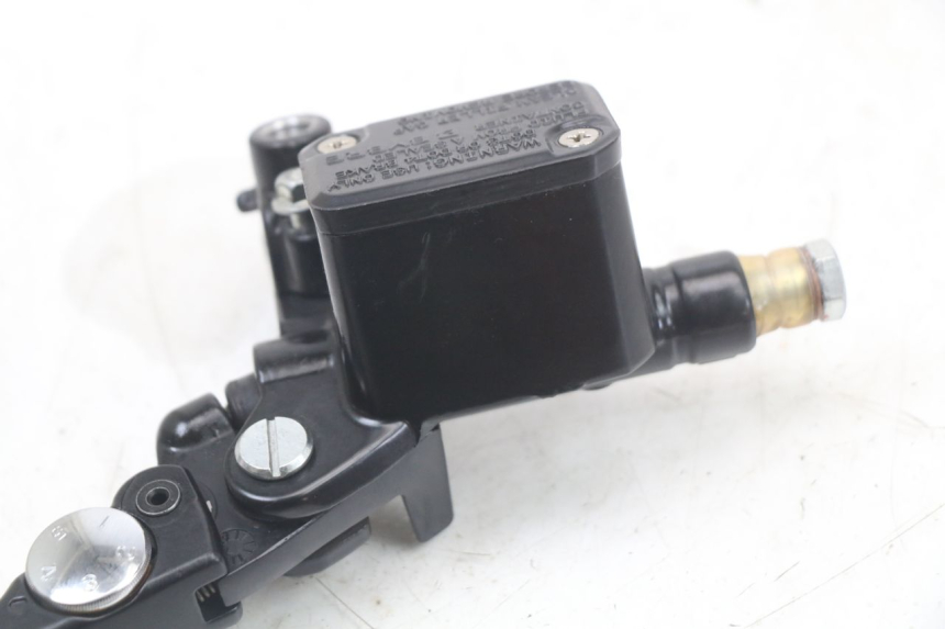 photo de FRONT BRAKE MASTER CYLINDER HUSQVARNA SVARTPILEN 401 (2018 - 2023) - Surface and material condition
