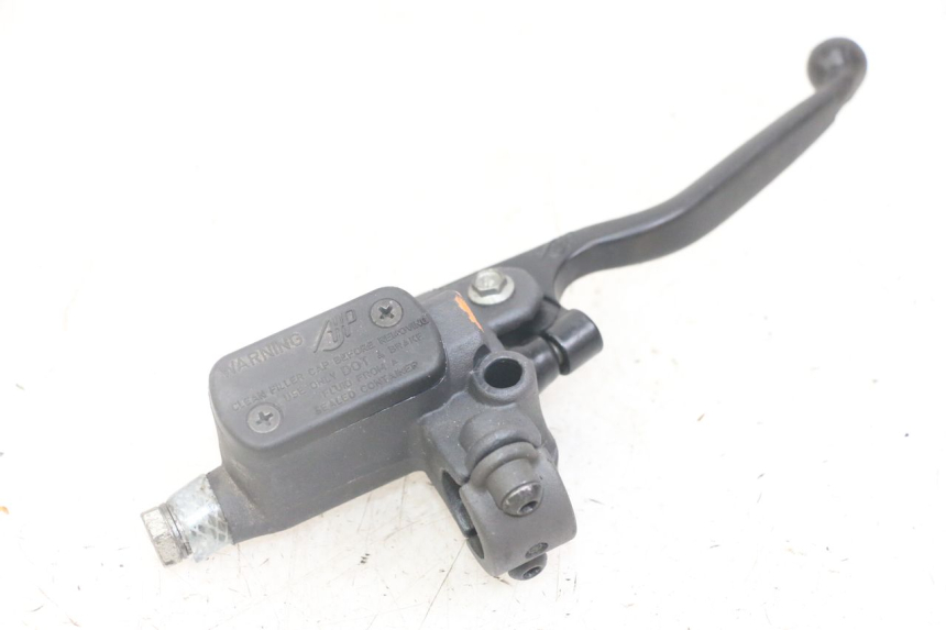 photo de FRONT BRAKE MASTER CYLINDER PEUGEOT JET FORCE CARBU 50 (2003 - 2016) - Technical close-up