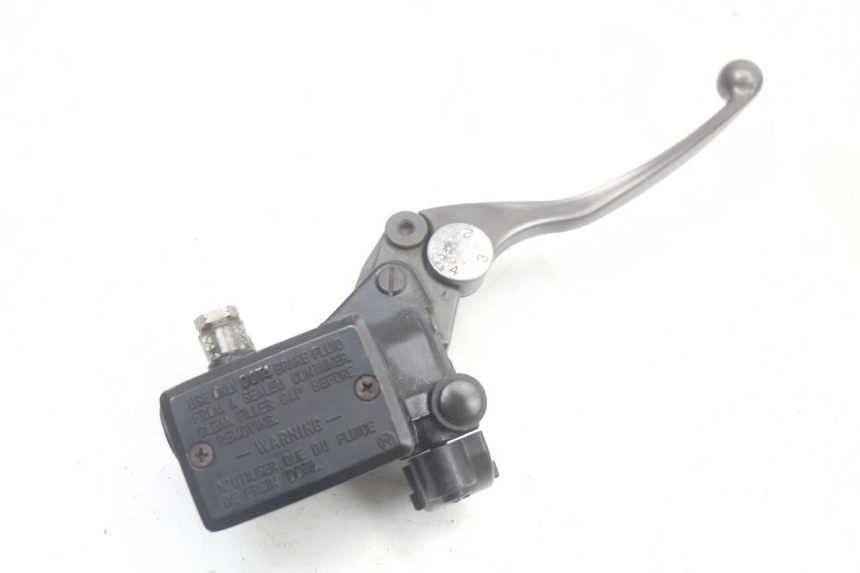 photo de FRONT BRAKE MASTER CYLINDER KAWASAKI GTR 1000 (1994 - 2004) - Main view