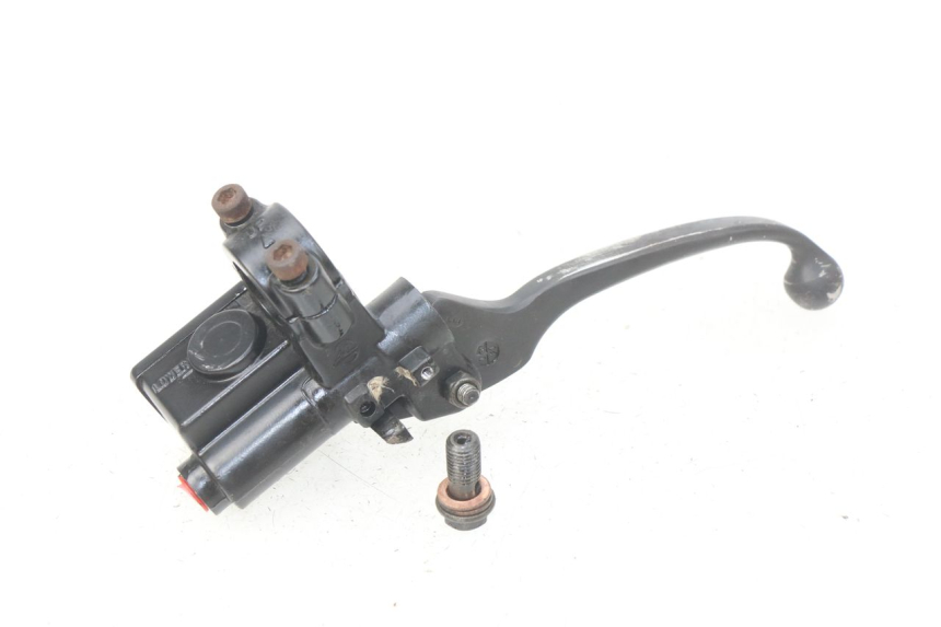 photo de FRONT BRAKE MASTER CYLINDER PEUGEOT KISBEE 2T 50 (2010 - 2017) - Component detail