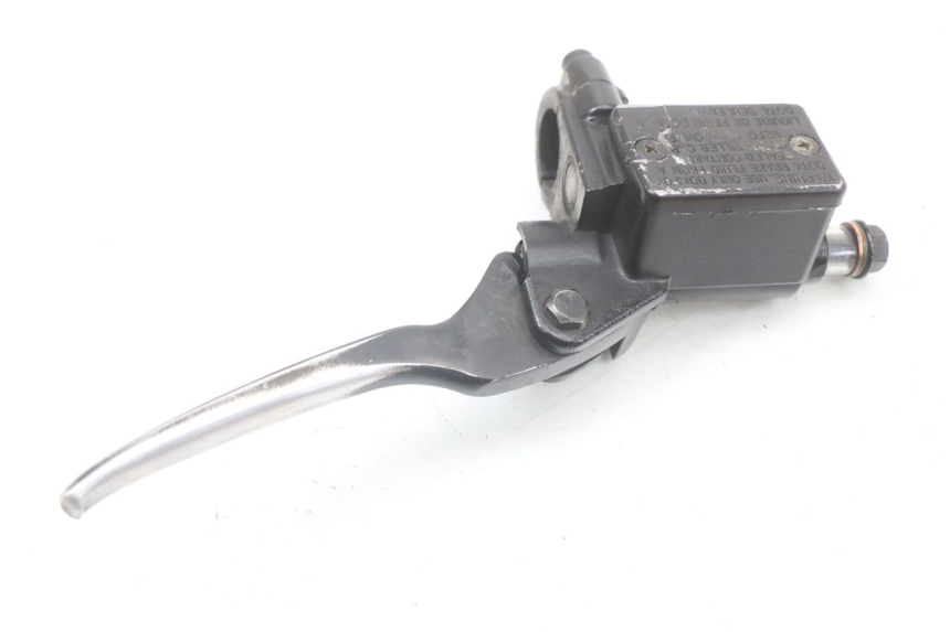 photo de FRONT BRAKE MASTER CYLINDER PEUGEOT KISBEE 2T 50 (2018 - 2022) - Alternative perspective