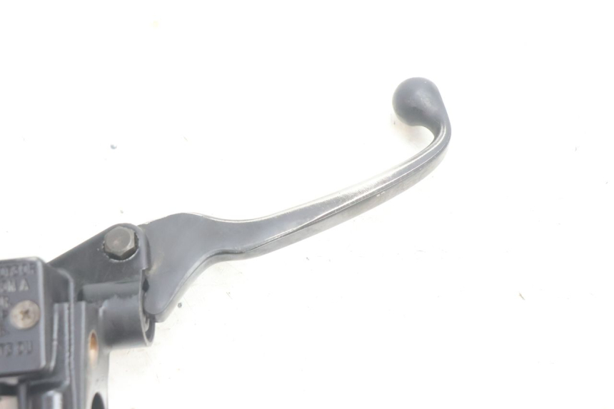 photo de FRONT BRAKE MASTER CYLINDER PEUGEOT KISBEE 2T 50 (2010 - 2017) - Alternative perspective