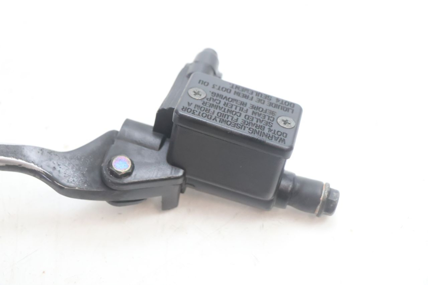 photo de FRONT MASTER CYLINDER PEUGEOT KISBEE 4T 50 (2010 - 2017) - Product overview