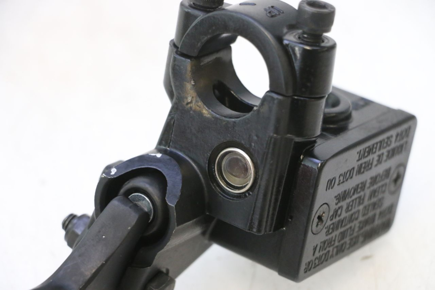 photo de FRONT BRAKE MASTER CYLINDER PEUGEOT KISBEE 4T 50 (2023 - 2026) - Alternative perspective