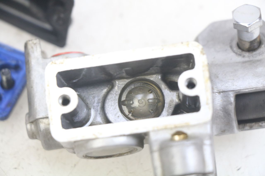 photo de FRONT MASTER CYLINDER KAWASAKI KX 85 (2001 - 2013) - Zoom on usage condition