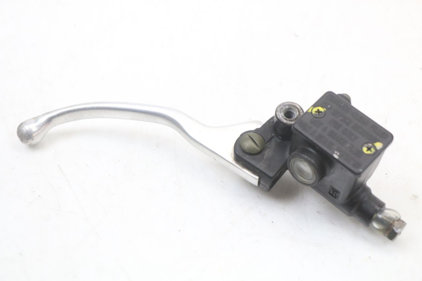 photo de FRONT BRAKE MASTER CYLINDER PIAGGIO LIBERTY 4T 50 (2004 - 2008) - Technical close-up