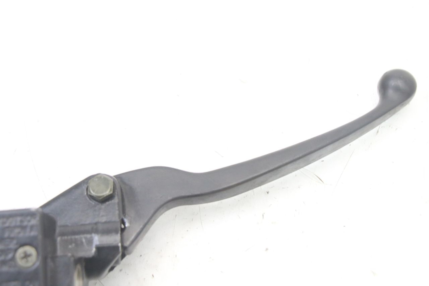 photo de FRONT BRAKE MASTER CYLINDER LONGJIA SHARPY 125 (2020 - 2024) - Zoom on usage condition