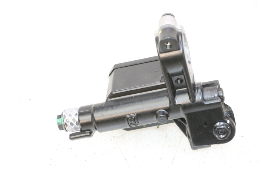 photo de FRONT BRAKE MASTER CYLINDER PIAGGIO MP3 HPE 310 (2024 - 2025) - Component detail