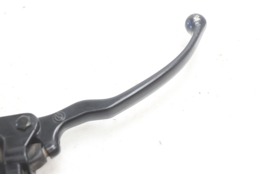 photo de FRONT BRAKE MASTER CYLINDER PIAGGIO MP3 LT 300 (2010 - 2016) - Zoom on usage condition