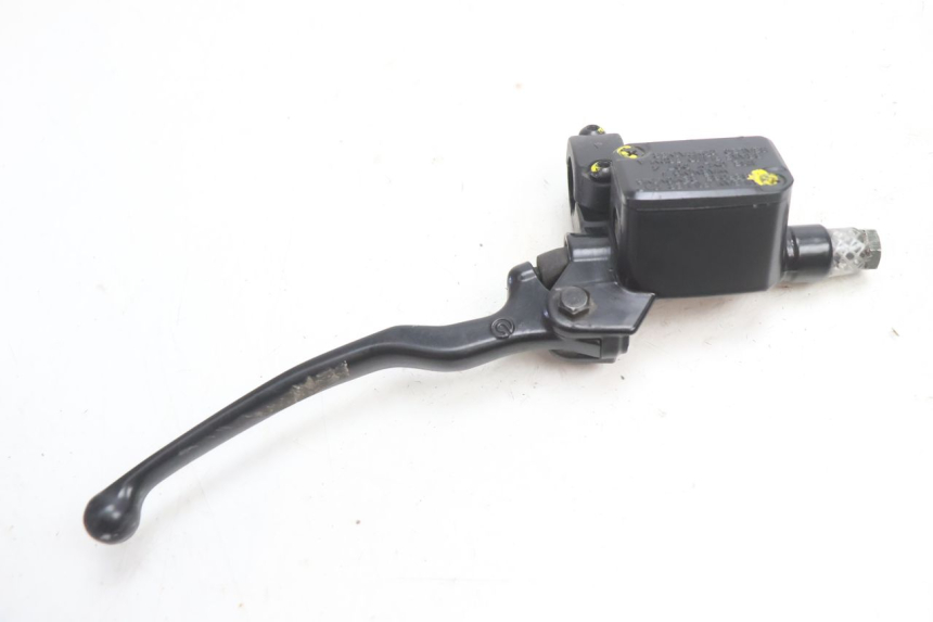 photo de FRONT MASTER CYLINDER PIAGGIO MP3 LT 400 (2007 - 2012) - Alternative perspective