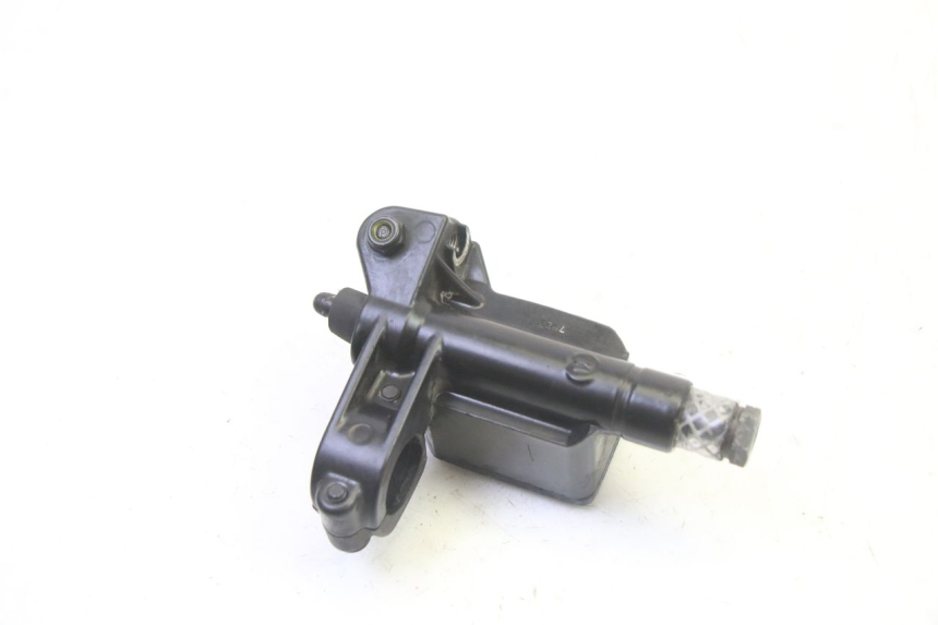 photo de FRONT BRAKE MASTER CYLINDER PIAGGIO MP3 125 (2006 - 2014) - Product overview