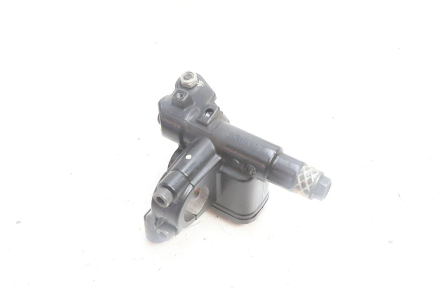 photo de FRONT BRAKE MASTER CYLINDER YAMAHA N-MAX NMAX 125 (2021 - 2024) - Fixing points details
