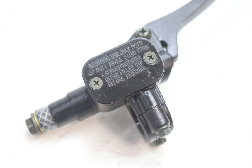 photo de FRONT BRAKE MASTER CYLINDER IMF INDUSTRIE NEW PACH 2T 50 (2014 - 2020) - Component detail