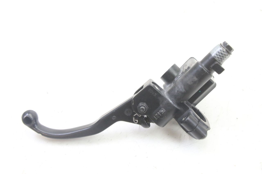 photo de FRONT BRAKE MASTER CYLINDER PIAGGIO NEW TYPHOON 50 (2018 - 2021) - Fixing points details