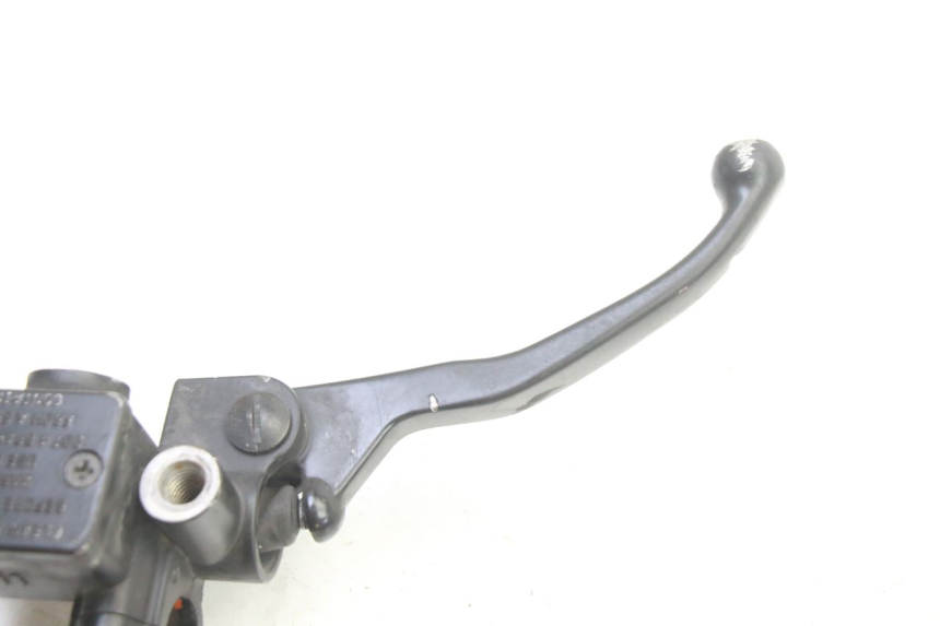 photo de FRONT BRAKE MASTER CYLINDER PIAGGIO NEW TYPHOON 50 (2018 - 2021) - Zoom on usage condition