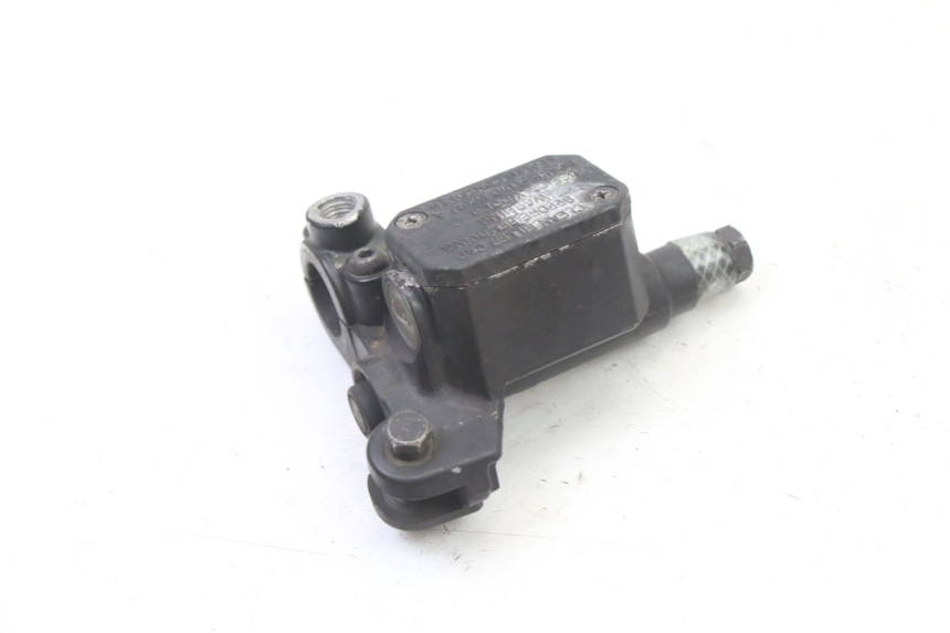 photo de FRONT BRAKE MASTER CYLINDER GILERA NEXUS 125 (2009 - 2013) - Zoom on usage condition