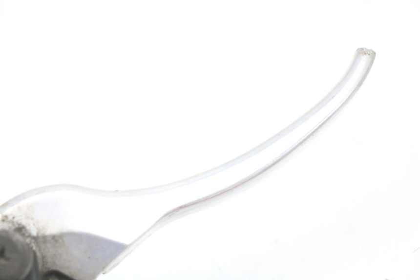 photo de FRONT BRAKE MASTER CYLINDER HONDA NHX LEAD 110 (2008 - 2010) - Alternative perspective