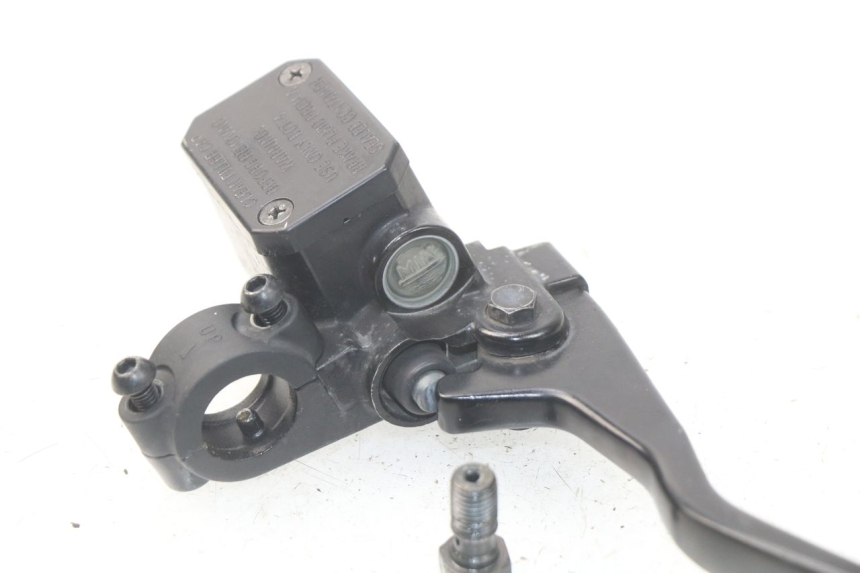 photo de FRONT BRAKE MASTER CYLINDER MBK NITRO 2T 50 (2013 - 2017) - Alternative perspective