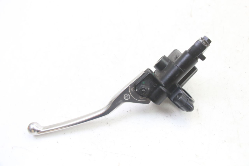 photo de FRONT BRAKE MASTER CYLINDER PIAGGIO NRG POWER PUREJET 50 (2018 - 2021) - Surface and material condition