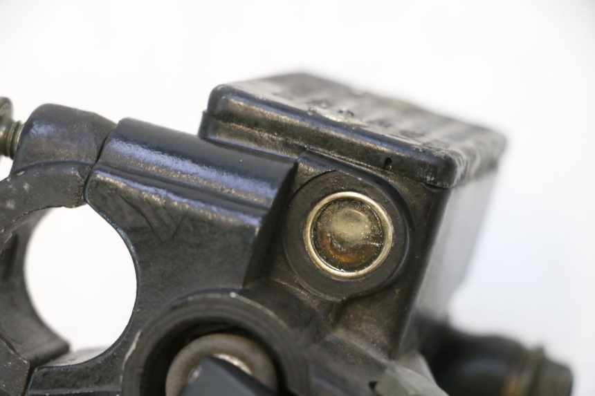 photo de FRONT BRAKE MASTER CYLINDER JM MOTORS OLDIES 4T 50 (2010 - 2020) - Zoom on usage condition