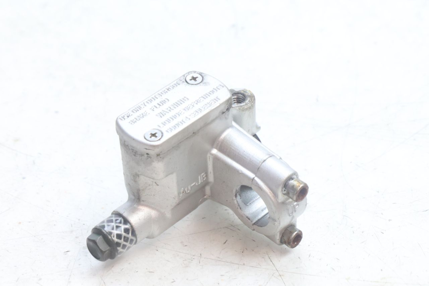 photo de FRONT BRAKE MASTER CYLINDER JM MOTORS OLDIES 4T 50 (2010 - 2020) - Zoom on usage condition