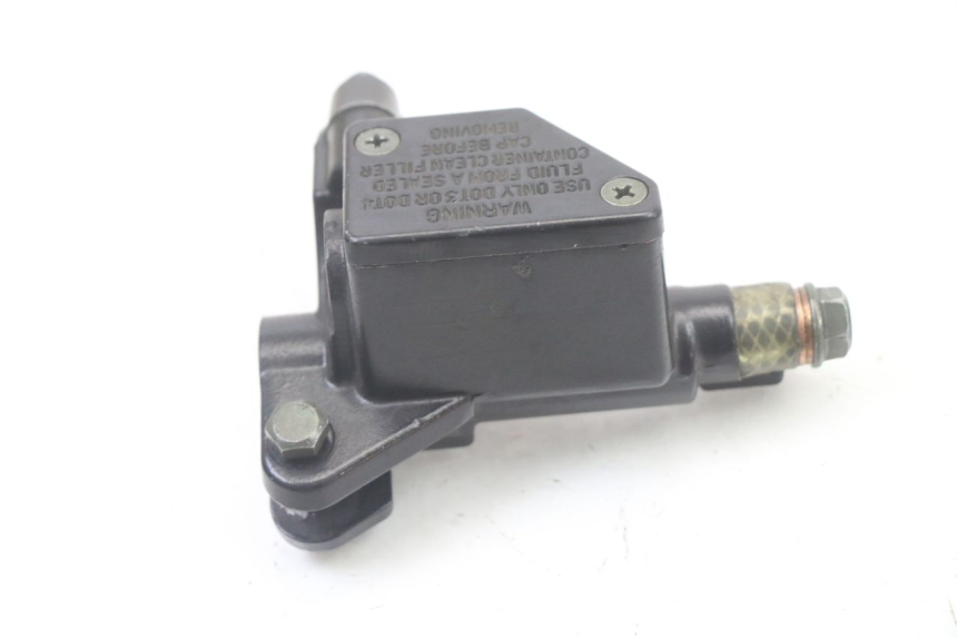 photo de FRONT BRAKE MASTER CYLINDER SYM ORBIT III 3 4T 50 (2021 - 2025) - Zoom on usage condition