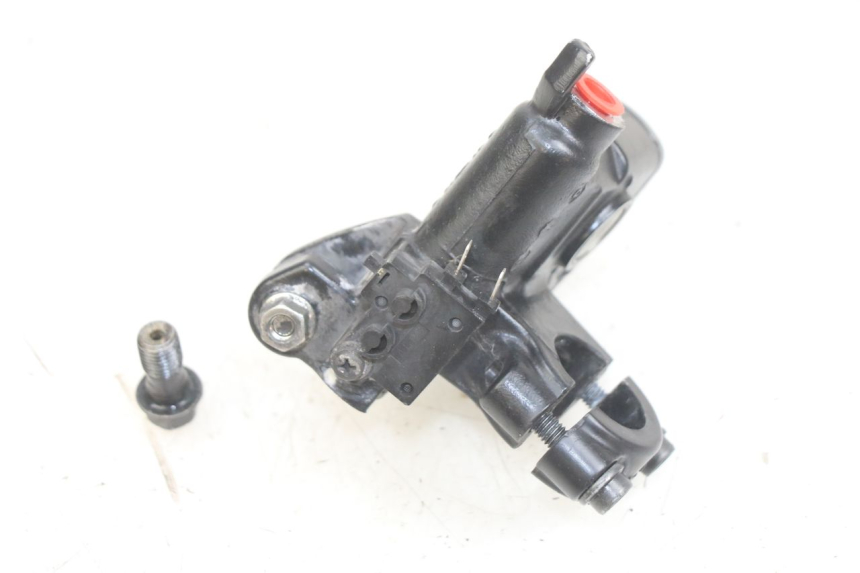 photo de FRONT BRAKE MASTER CYLINDER HONDA PCX (JF28) 125 (2009 - 2011) - Component detail