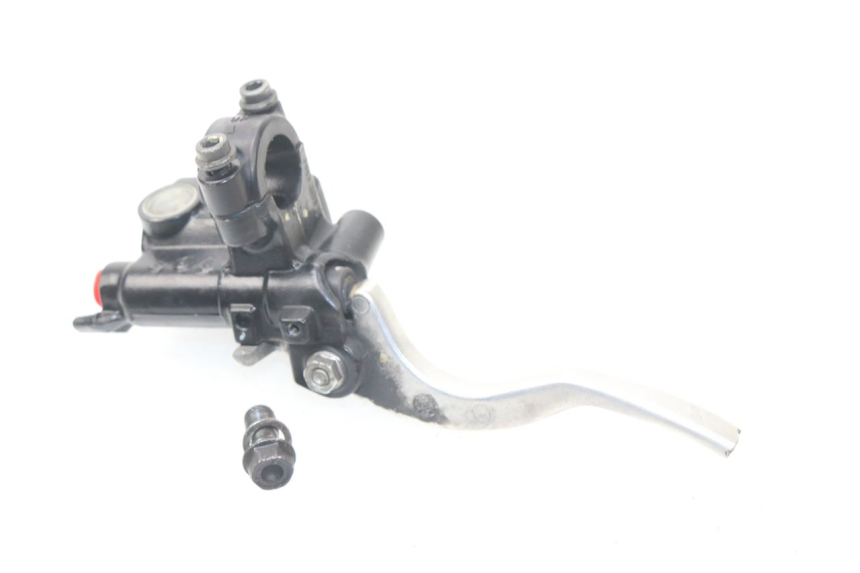 photo de FRONT MASTER CYLINDER HONDA PCX (JF47) 125 (2012 - 2013) - Zoom on usage condition