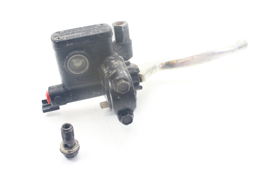 photo de FRONT MASTER CYLINDER KYMCO PEOPLE 250 (2004 - 2008) - Fixing points details