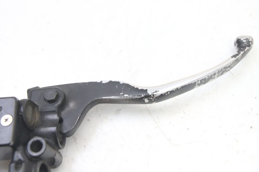 photo de FRONT BRAKE MASTER CYLINDER PEUGEOT LUDIX 50 (2008 - 2017) - Zoom on usage condition