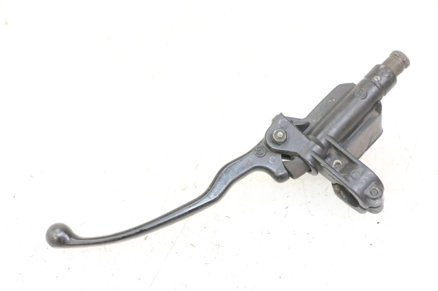 photo de FRONT BRAKE MASTER CYLINDER PIAGGIO MP3 125 (2006 - 2014) - Zoom on usage condition