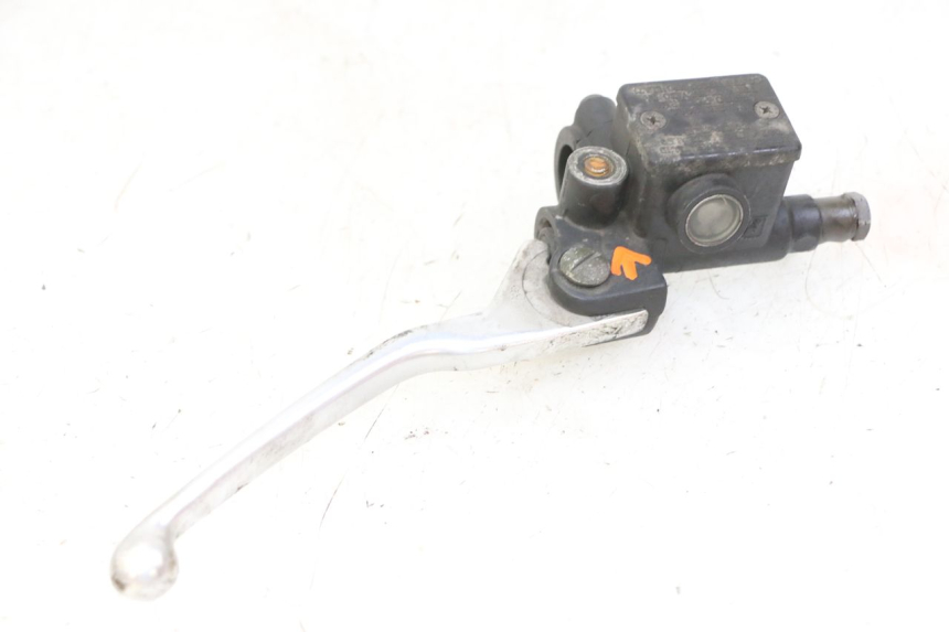 photo de FRONT BRAKE MASTER CYLINDER PIAGGIO VESPA GRANTURISMO 200 (2004 - 2005) - Main view