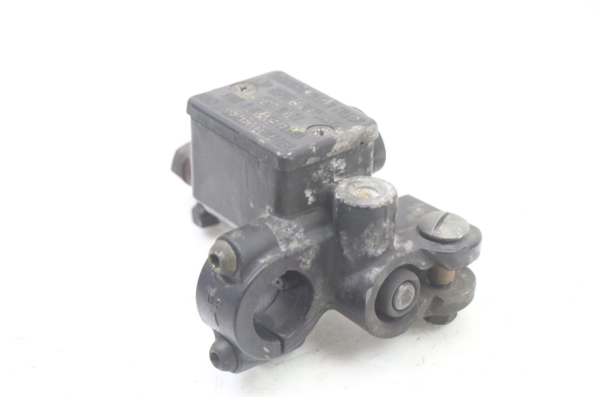 photo de FRONT MASTER CYLINDER PIAGGIO VESPA LX 2T 50 (2005 - 2013) - Technical close-up