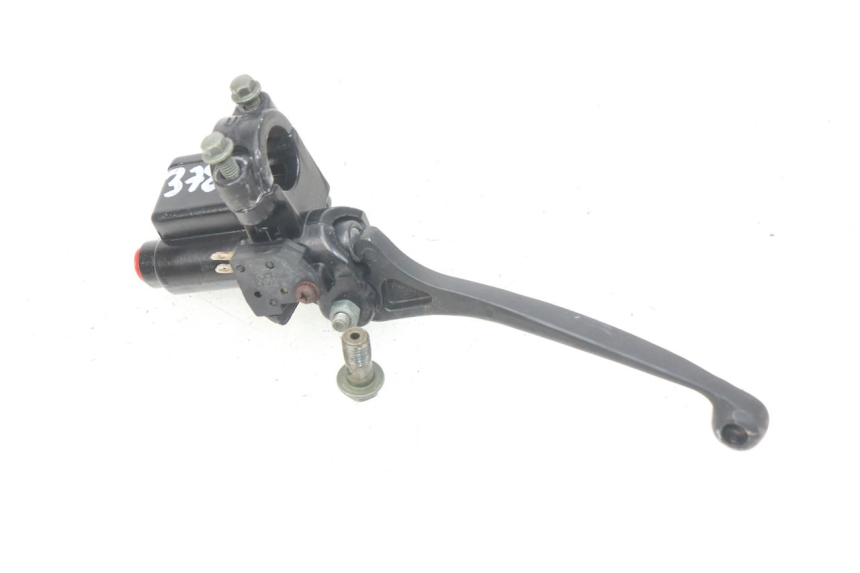photo de FRONT BRAKE MASTER CYLINDER IMF INDUSTRIE PTIO 2 50 (2014 - 2017) - Alternative perspective