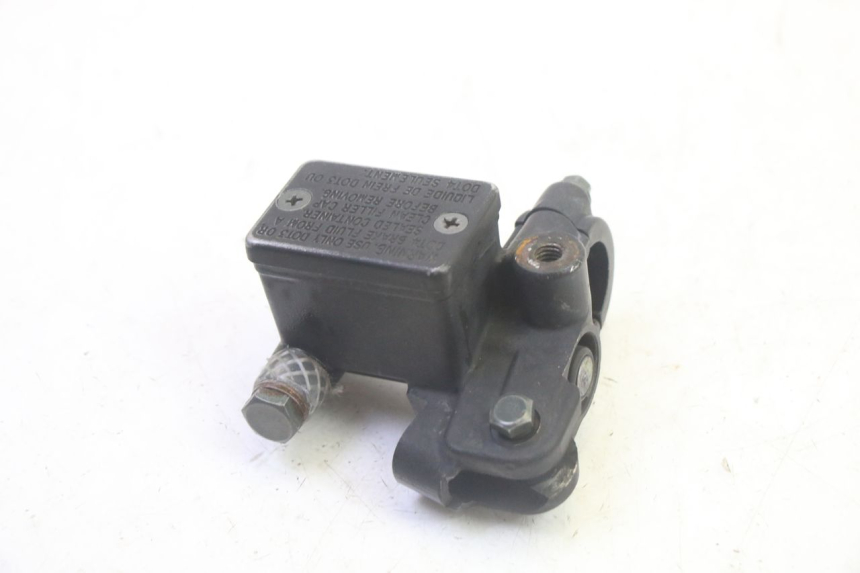 photo de FRONT BRAKE MASTER CYLINDER LIGIER PULSE 3 1 (2014 - 2020) - Zoom on usage condition