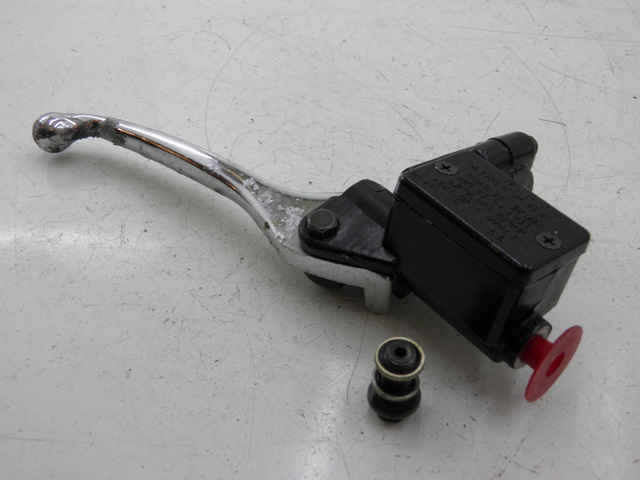 photo de FRONT BRAKE MASTER CYLINDER QINGQI SPEEDY 50 (2005 - 2007) - Main view
