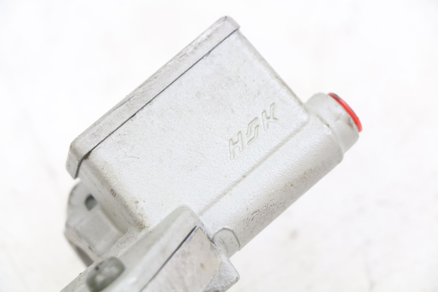photo de FRONT MASTER CYLINDER YCF R-START 125 - Component detail