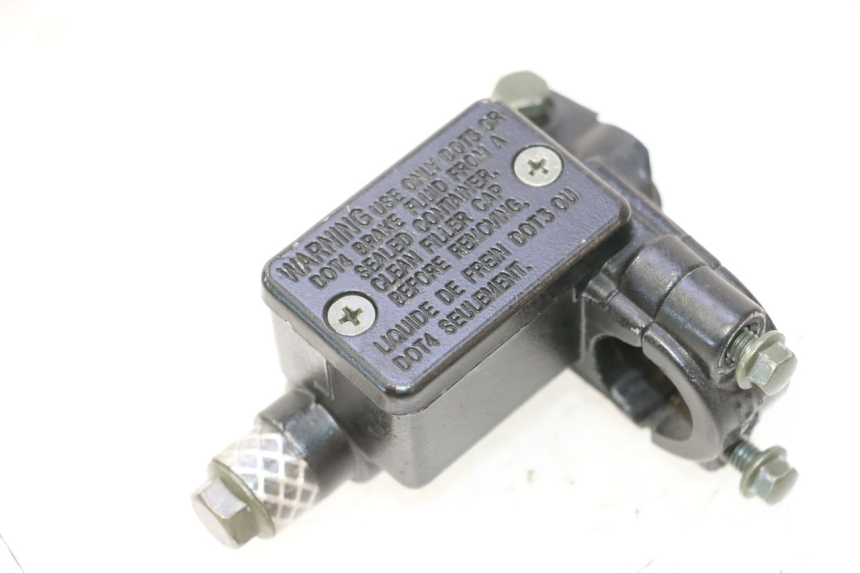 photo de FRONT BRAKE MASTER CYLINDER LAZIO RENO 50 (2016 - 2021) - Alternative perspective