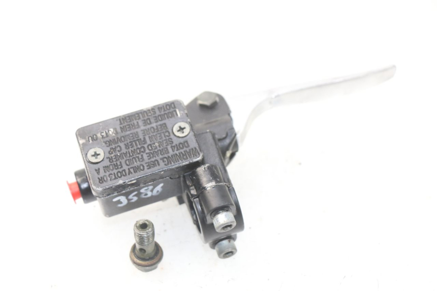photo de FRONT BRAKE MASTER CYLINDER APOLLO RFZ 150 - Technical close-up
