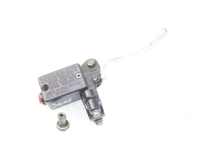 photo de FRONT BRAKE MASTER CYLINDER APOLLO RFZ 150 - Technical close-up