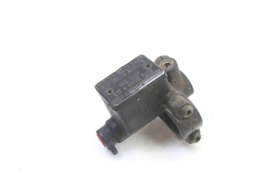 photo de FRONT MASTER CYLINDER GILERA RUNNER SL 50 (2006 - 2009) - Main view