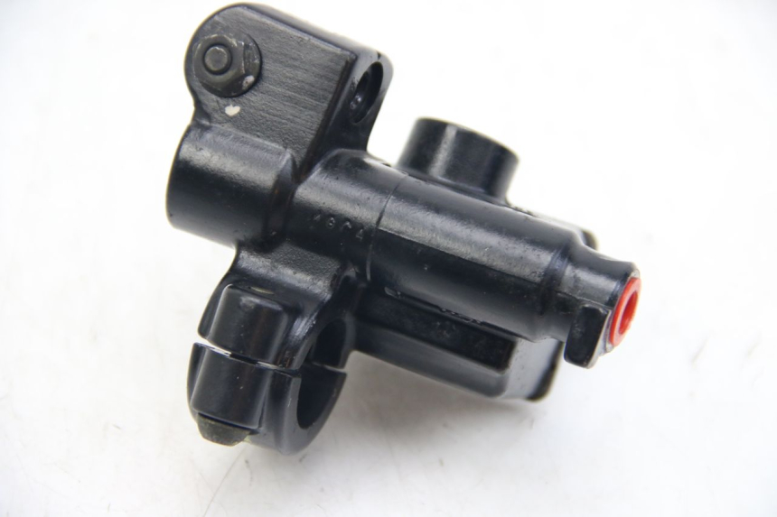 photo de FRONT BRAKE MASTER CYLINDER GILERA RUNNER SP 50 (2009 - 2017) - Alternative perspective
