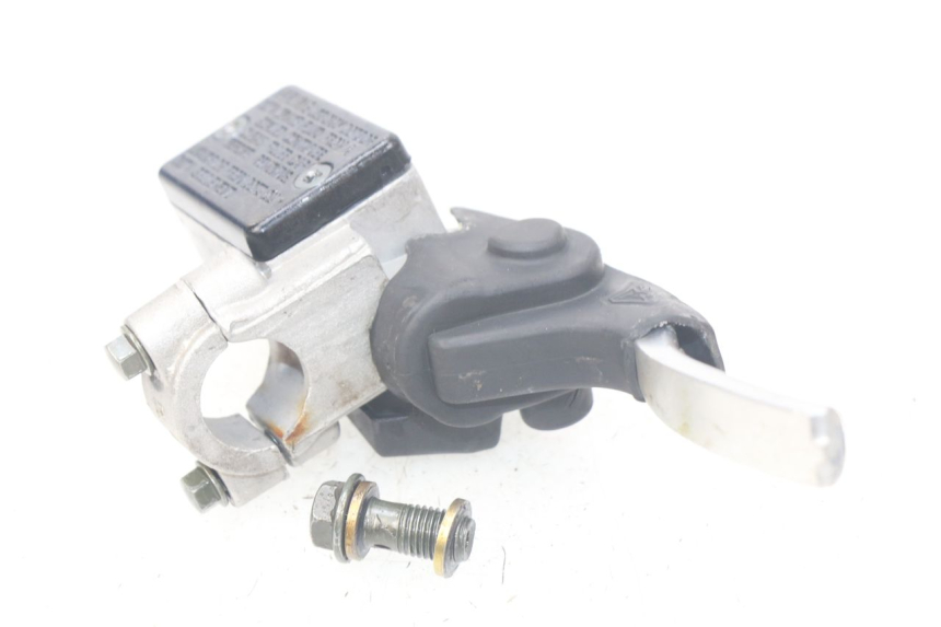 photo de FRONT MASTER CYLINDER APOLLO RXF 125 - Zoom on usage condition