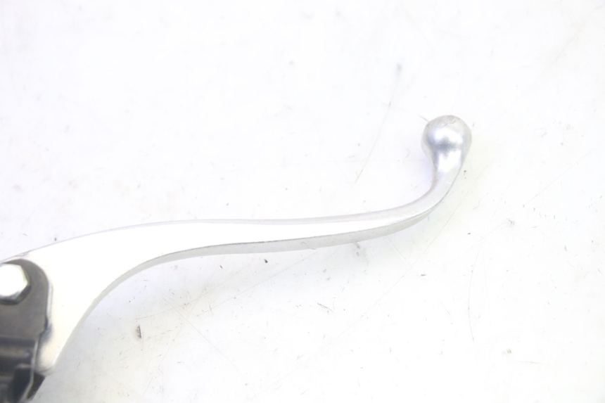 photo de FRONT BRAKE MASTER CYLINDER JM MOTORS SANTANA EVO 50 (2024 - 2026) - Zoom on usage condition